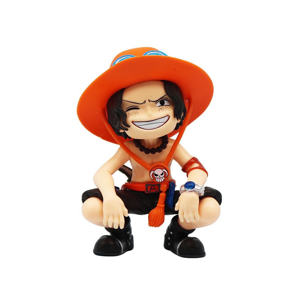 One Piece Navigation King Q sitting posture Luffy Solon Shan Zhi hand-made tide play doll model car ornaments