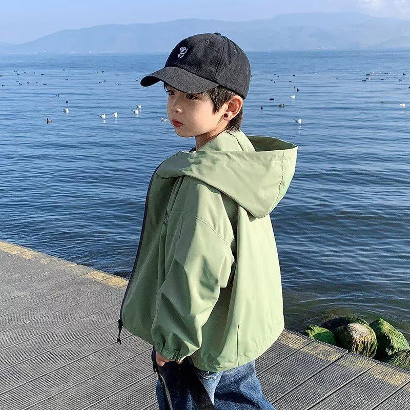Boys' Spring & Autumn Jackets 2023: Children's Tops for Middle & Large Kids