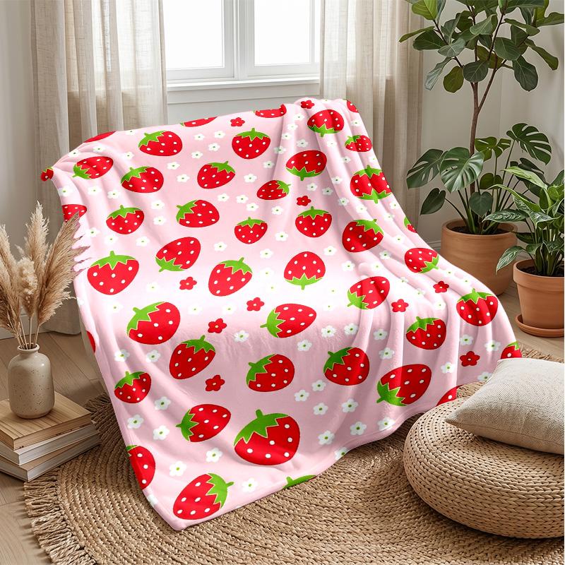 Strawberry Pattern Design Theme blanket Lightweight Warm Flannel Blanket Decorative Throw Blanket for Home Decoration
