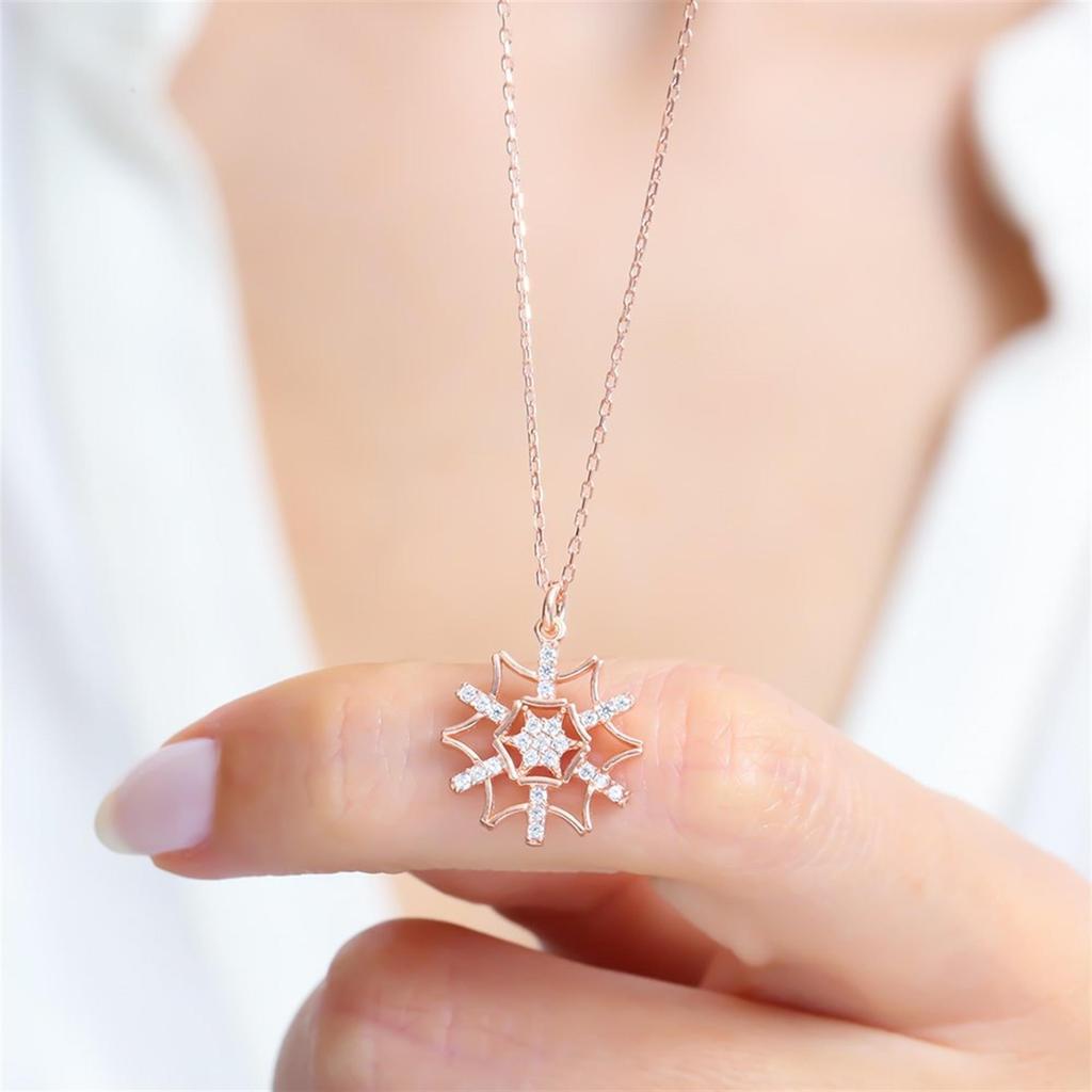 Sparkling Snow Flower Rose Color Silver Necklace