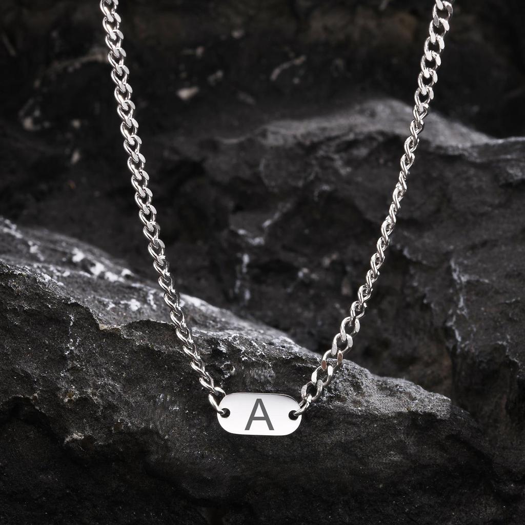 Stainless Steel Oval Pendant Classic A-Z Initial Letter No-fading Link Chain Necklaces for Men Women Fashion Minimalist Jewelry