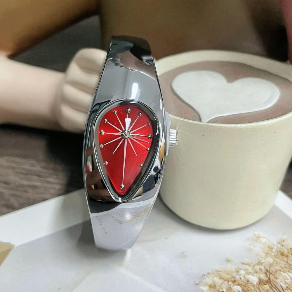 Кварцевые часы Мужские Женские Капля Воды Винтаж Y2k Специальное Лезвие Креативный Дизайн Лезвия Высококачественная Сталь Уникальный Браслет Мужские Часы