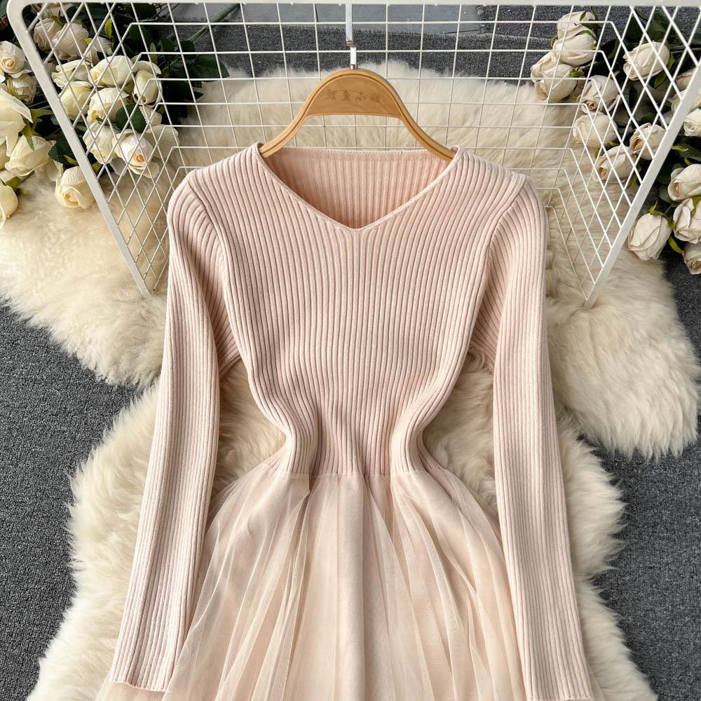 Женское трикотажное платье с нерегулярной сетчатой ​​строчкой, короткий свитер с небольшим благовонием, жилет, осенне-зимний костюм из двух предметов