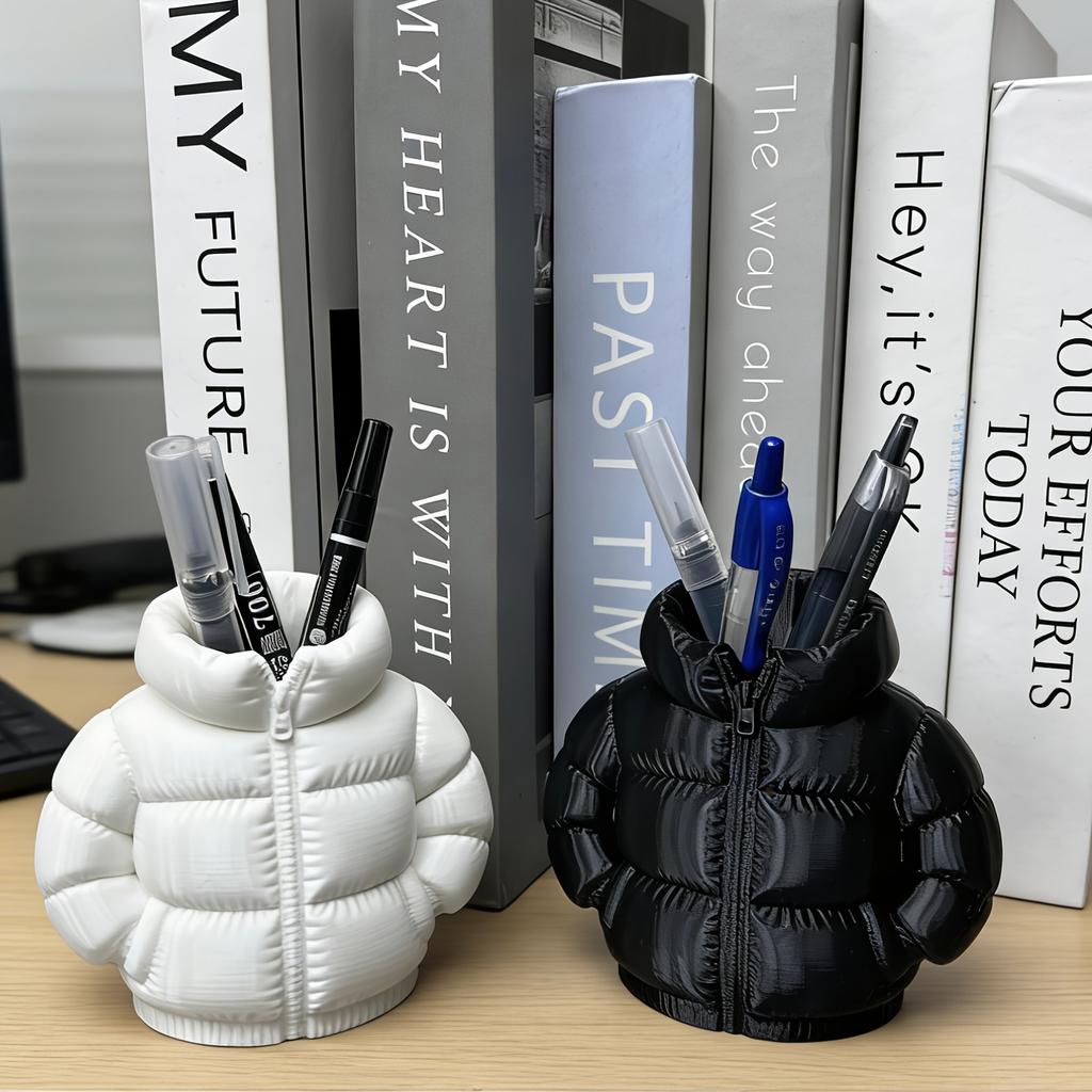 1pc Cute Down Jacket-Shaped Pen Holder, Creative 3D Printed Novelty Coaster Set for Classroom Students, Desktop Stationery