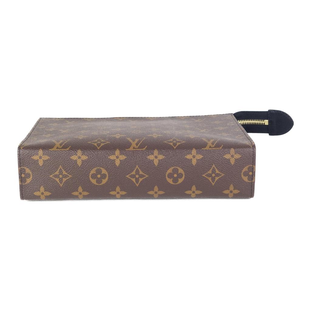 Louis Vuitton Сумка для туалетных принадлежностей 26 Сумка для туалетных принадлежностей Классический дизайн с монограммой Покрытие из канвы с кожаной отделкой Унисекс Сумка для туалетных принадлежностей Коричневый M46037