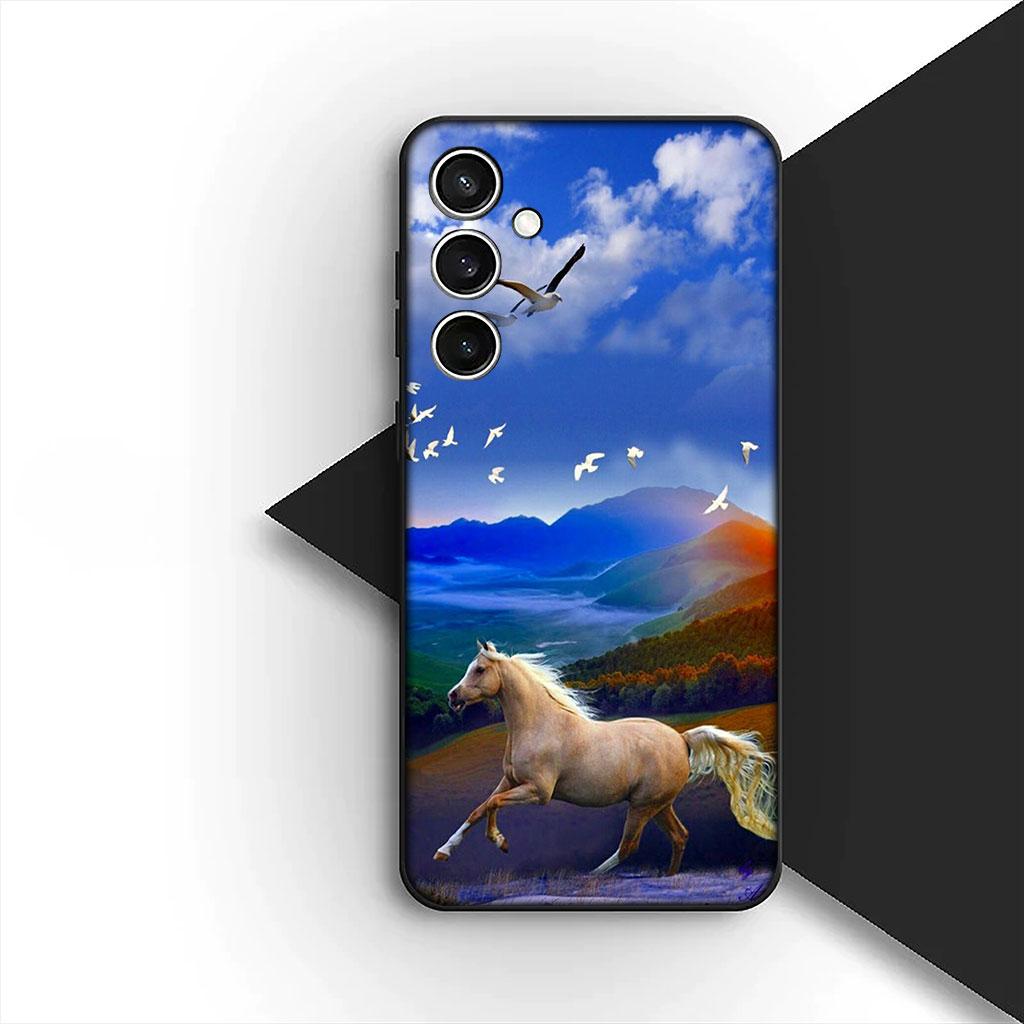 Чехол для телефона для Samsung Galaxy S25 S24 S23 FE Ultra Plus S7 Edge S25+ S23+ A56 5G Корпус Мягкий чехол Обои с бегущей дикой лошадью