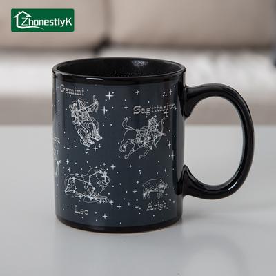 Кружка керамическая термочувствительная, меняющая цвет, с изображением созвездий. Чашка для кофе, молока, чая, воды. Кружки для завтрака. Посуда для напитков для дома.