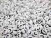 500 Pieces Alphabet Pattern Beads Round White 7mm Huey H575 Handicraft Materials [J]
