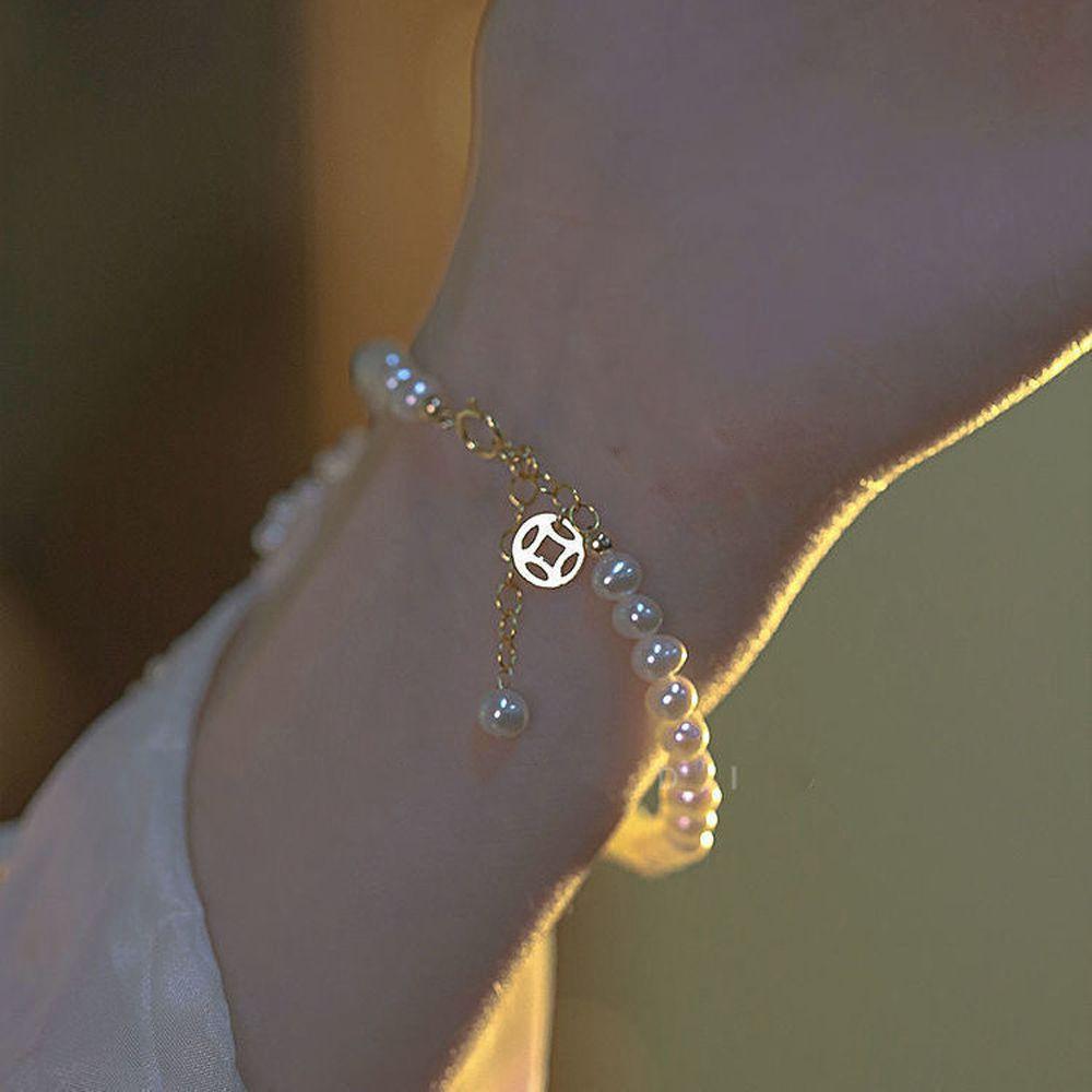 Chain Retro Fashion Baroque Women Bracelet Pearl Pendant Korean Style Bracelet Good Luck Hand Chain