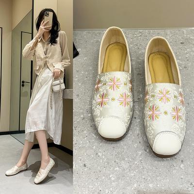 Женская обувь – Женские мокасины