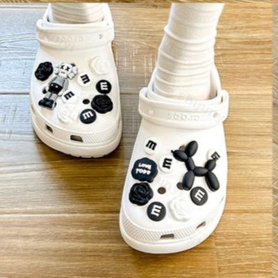 Шармы для обуви DIY Мода Жемчуг Бабочка Цветок Милые Пещерные Пляжные Сандалии Женская Обувь Аксессуары Съемные Украшения для Обуви