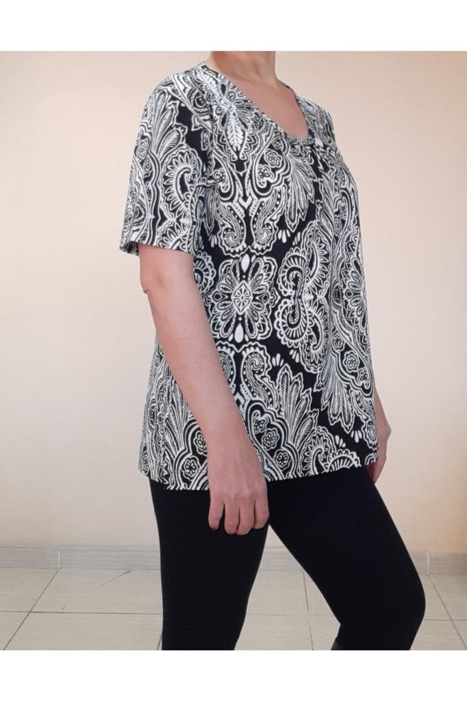 Женская стильная футболка большого размера, черно-белая футболка из чесаной вискозы с узором и присборенным воротником