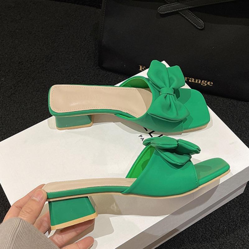 Модные женские летние тапочки с бантом, элегантная женская обувь 2024 года, пляжная обувь для женщин, низкие каблуки, открытые тапочки, домашняя обувь на распродаже