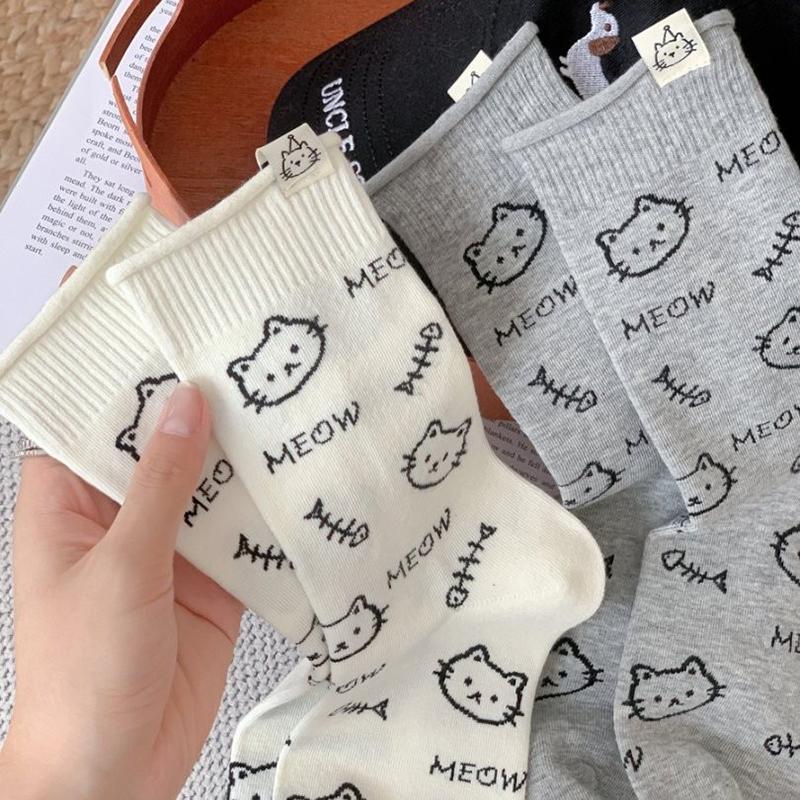 Милые Мультяшные Носочки с Котенком Милые Длинные Носки для Девочки Универсальные Обувь Мягкие и Удобные Подарок для Девочки