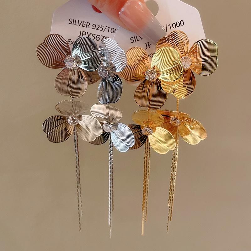 1Pair Exaggerated Unique Metal Flower Tassel Long Drop Earrings For Women Girls Personalized Earrings Daily Accessories Gifts