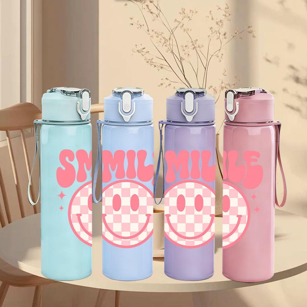 1PC Checkered Smile SMILE Letter 750ml Color Plastic Sports Water Bottle Leakproof Flip Straw Lid Suitable for Sports Office Home Use