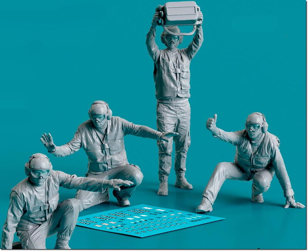 Reskit Авианосец Авиационный техник Поза правым боком 4 штуки Набор для 3D-принтера 1/48 RSKF48-0047