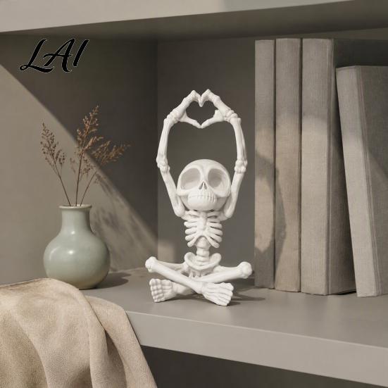 Funky Home Accent Piece Heart-Matching Skull Ornament 3D Printed Skeleton Statue Gothic Novelty Bone Texture Statue Compact Size Sculpture