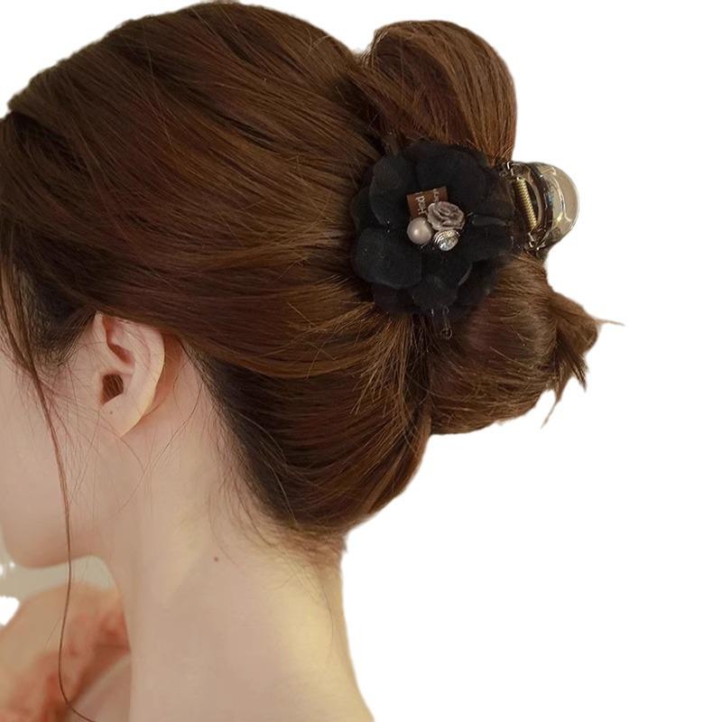 Summer Pearl Flower Women's Hair Claw Clip - Cute Korean Shark Hairpin for Back of Head, Large Size