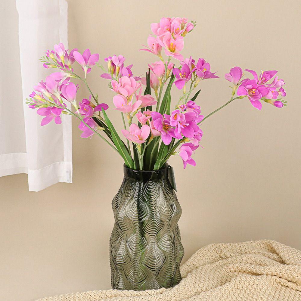 Realistic Artificial Freesia Flowers 2 Fork Simulation Whelan Flower Wedding Party Decor
