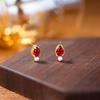Серьги-гвоздики с каплями воды из сияющего красного циркония, женские ретро-темпераментные серьги с искусственным жемчугом для поездок на работу