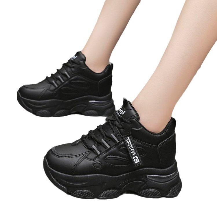 Маленькие дышащие белые туфли на толстой подошве для женщин 2024 года, новые дышащие осенние кожаные туфли для пап, популярная универсальная спортивная обувь