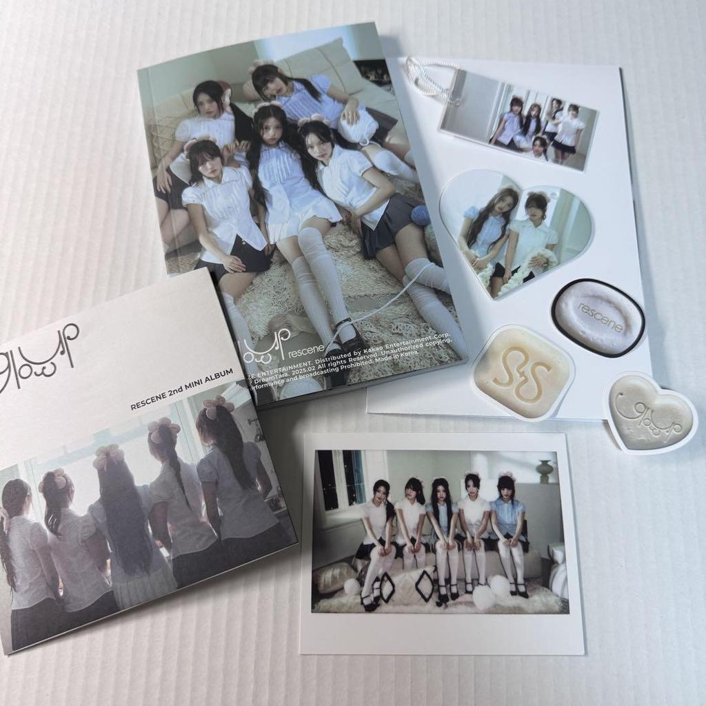 [USED] RESCENE Glow Up Album May Set