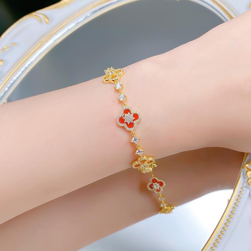 Hui Zhi Yi S925 Silver Four-Leaf Clover Red Agate Adjustable Bracelet for Women