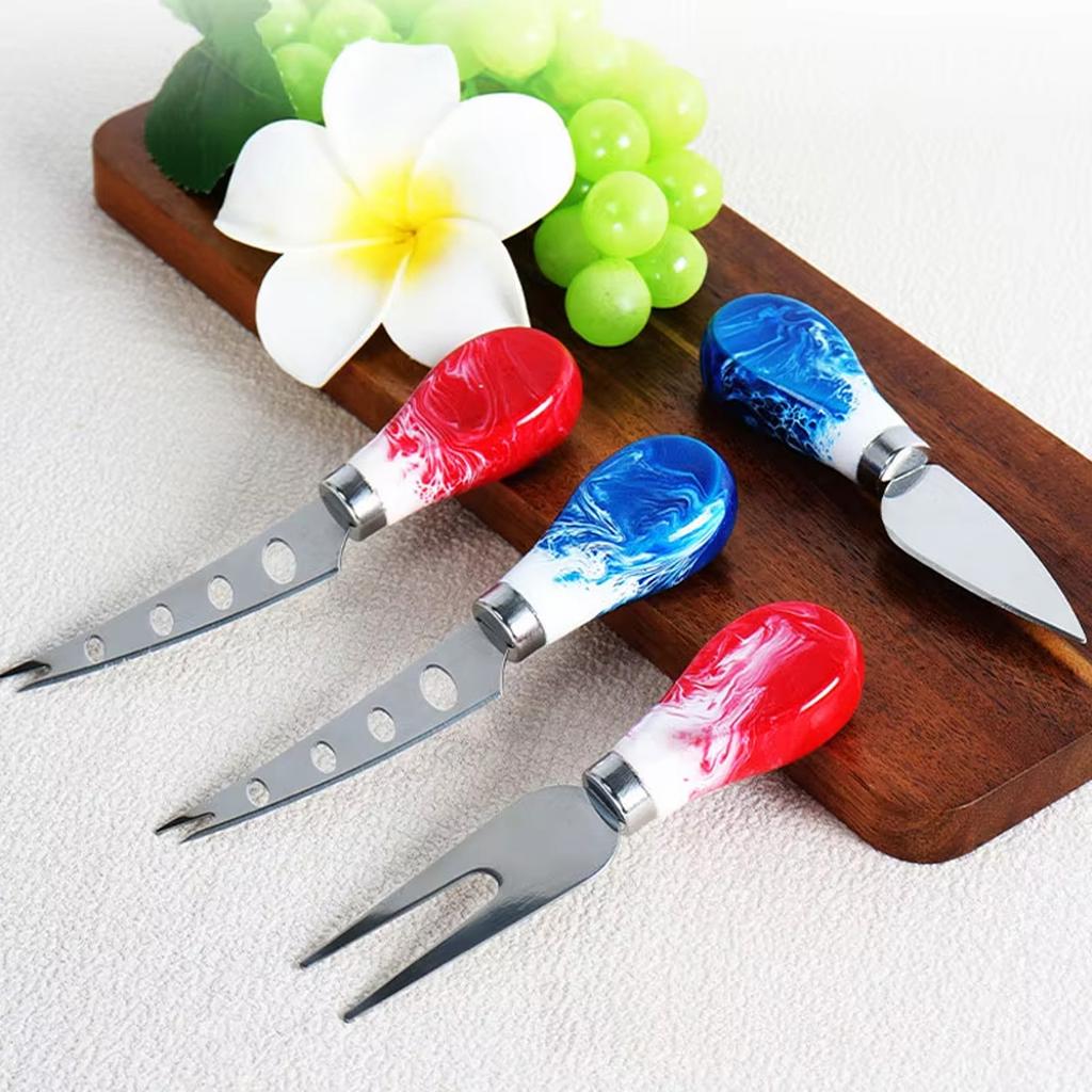 Resin Oak Wood Cheese Knife Set with Round Wooden Stand Includes Four Cheese Knives with Ergonomic Handles Suitable for Cutting and Serving Cheese
