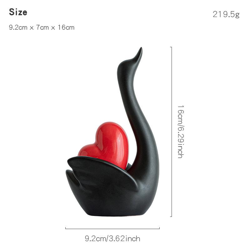 Любящая пара лебедей Орнамент Керамические поделки Золотая скульптура любви Белая керамическая фигурка лебедя ТВ-тумба Аксессуары для домашнего декора