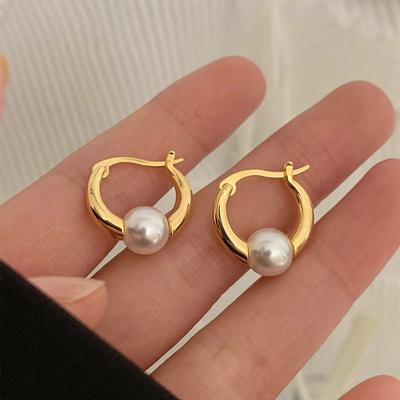 Серьги-кольца из жемчуга в стиле легкой роскоши, ретро, простые, с чувством зрелости, универсальные, на осень и зиму, модные женские украшения