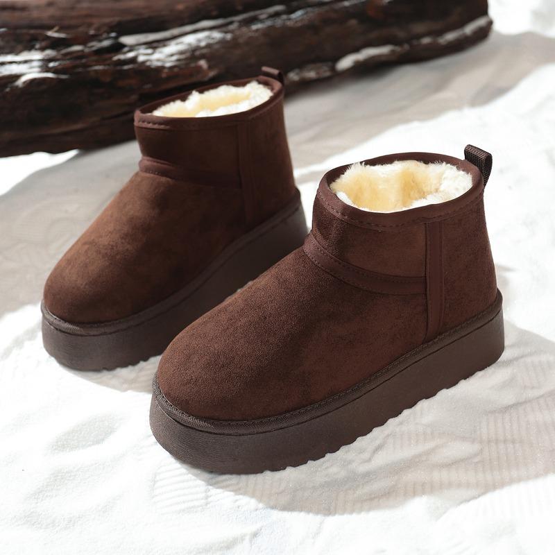 Real Sheepskin Wool Low-cut Warm Comfortable Shoes Women Fashion Short Shoes 2026 Winter Warm Boots Fur Ladies Snow Boots
