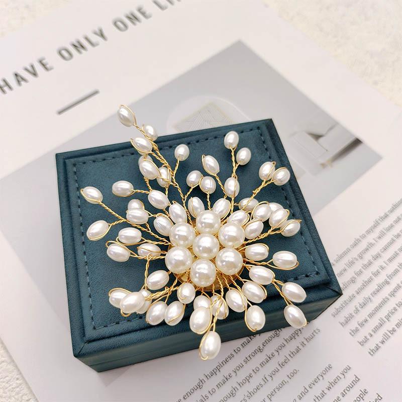Elegant Pearl Flower Brooch Pin Badge For Women Girls Fashion Clothes Suit Accessories Jewelry Gifts