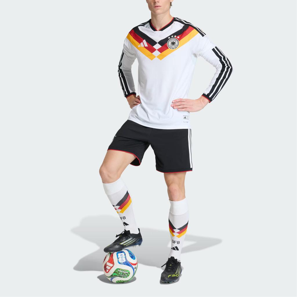 adidas Германия 26 ДОМАШНИЕ РЕПЛИКА ШОРТЫ Футбольные Низ Мужские JN2073