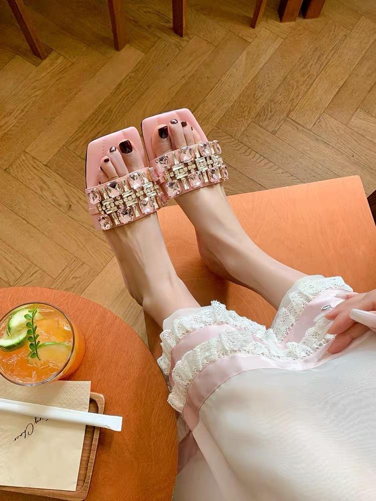 Sheepskin version~ French temperament rhinestone high-end sense with sandals women's summer wear versatile thick heel cool slippers