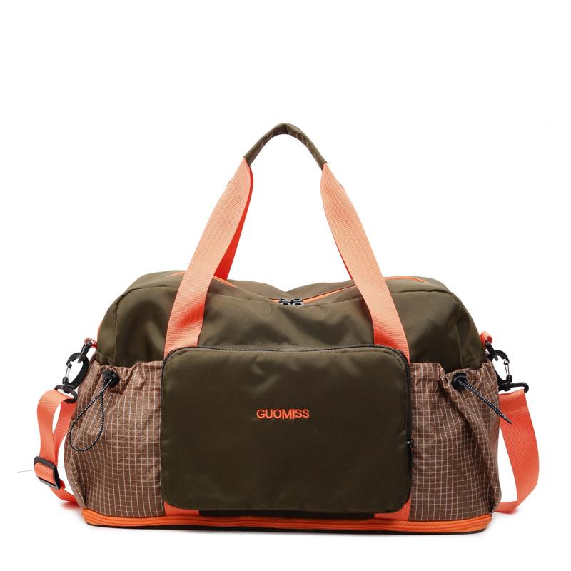 Expandable Women's Travel and Gym Bag with Wet/Dry Separation - Foldable, Crossbody, Perfect for Yoga and Sports.