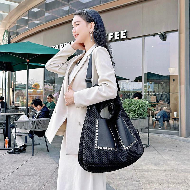 Rivet Fashion Tote Bag For Women With Hollow Design For Casual Outings