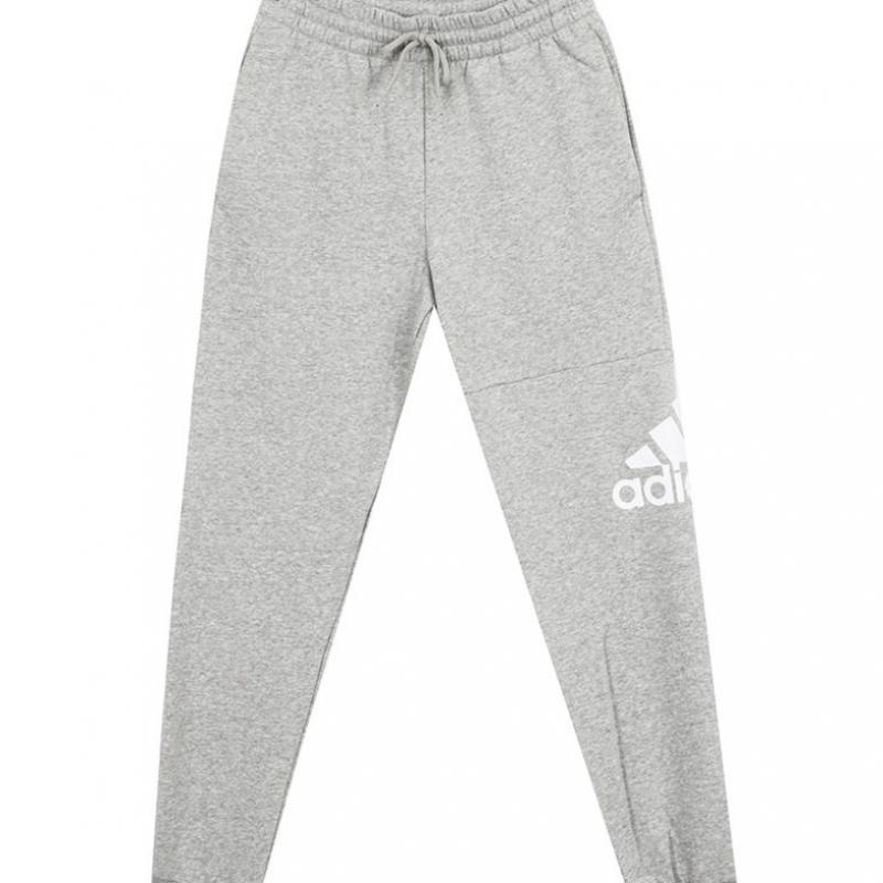 Adidas Флисовые брюки Essentials с зауженными манжетами и большим логотипом