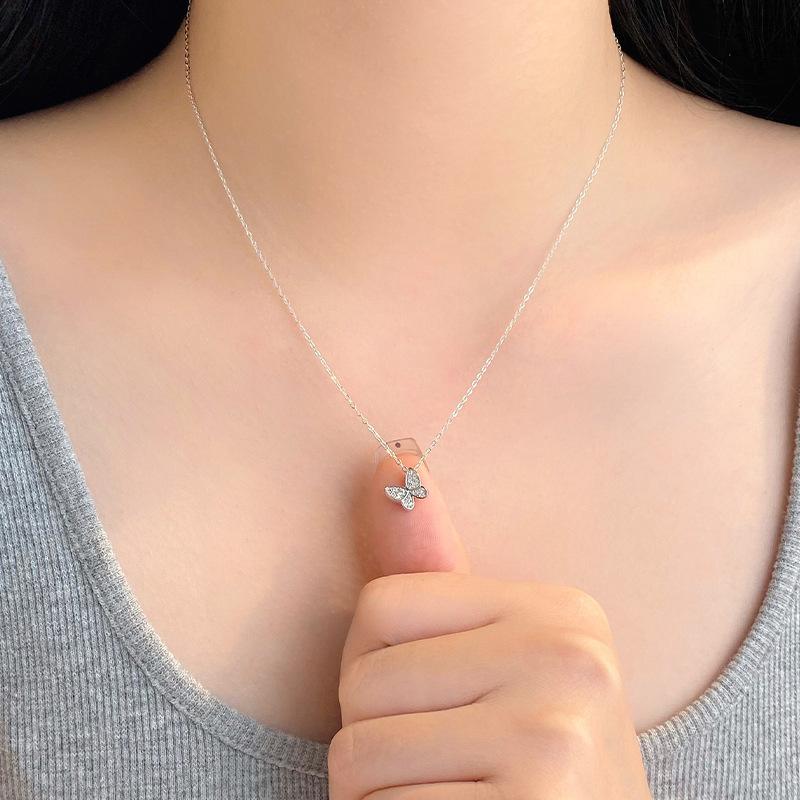 Ожерелье-бабочка с современным дизайном и универсальным повседневным стилем, свежая и артистичная женская ключичная цепочка