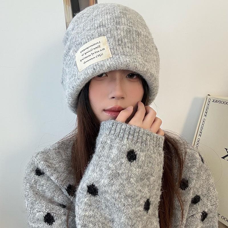 Корейская нишевая шапка-бини в стиле пэчворк однотонной расцветки: Теплая, Защищающая от холода, Осенне-зимняя, Стильная, Унисекс повязка на голову для более стройного вида лица.
