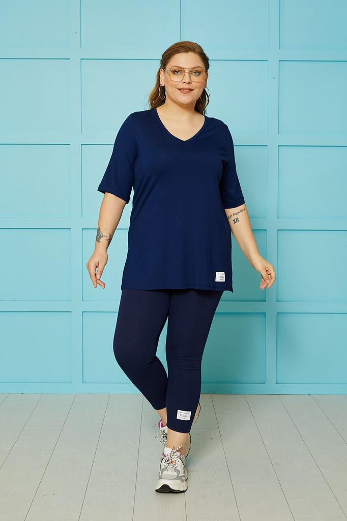 Женская стильная футболка большого размера, свободная базовая футболка с v-образным вырезом