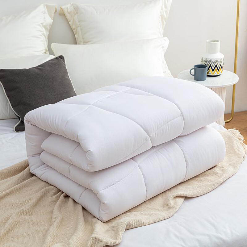 LOVO Advanced Comfort Silky Spring/Autumn Quilt