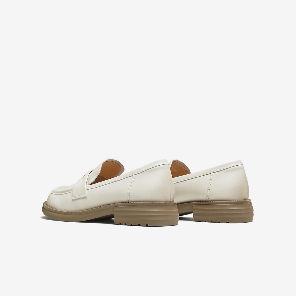 TATA/He She 2025 Autumn Shopping Mall Same Fashion Casual Round Head Women's Le Fu Shoes
