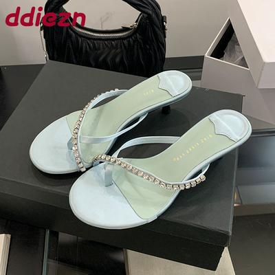 Женская обувь – Сандалии