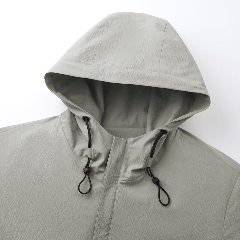 Zhuangji Men's Lightweight Hooded Breathable Jacket