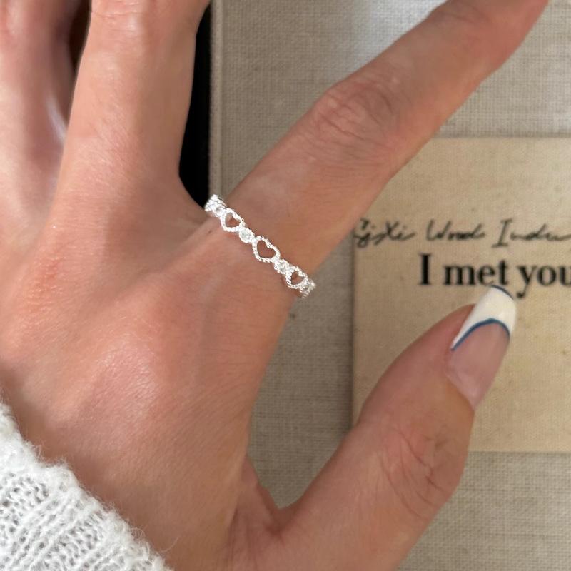 Простое кольцо для девочек с цветами, милое, с сердечком любви, нишевый дизайн, кольцо с розовым бриллиантом и бантом, легкая роскошь, модный ветер, стократное искусство, кольцо в стиле ар-деко, геометрическое