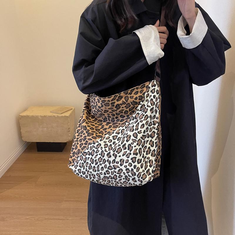 Холщовая сумка с леопардовым принтом Женская сумка Большая вместительная сумка через плечо Сумка-тоут