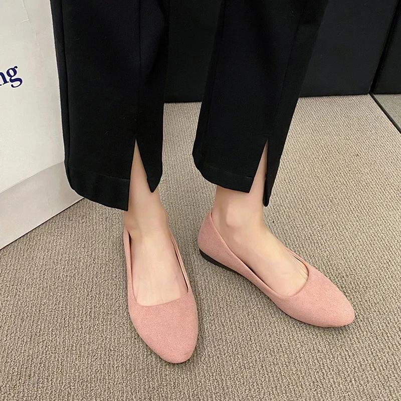 2024 Новый стиль Женские туфли на плоской подошве Slip on Flat Shoes Женские туфли-лодочки цвета конфет Черные лоферы из искусственной замши Женские балетки