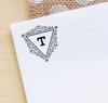 Printtoo Офисные канцелярские товары Самостоятельная краска Trinagle Swirl Border T Alphabet Monogram Initial R-40 Rubber