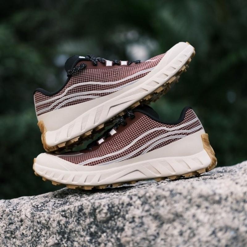 Classic Brand Comfortable Anti Slip Walking Jogging Shoe Top Quality Off Road Running Training Shoe Men Woman Sport Running Shoe